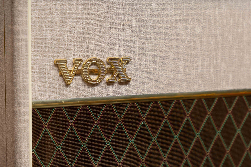 Vox AC30HW2X Hand-Wired 2-Channel 30-Watt 2x12" Blue Alnico Guitar Combo