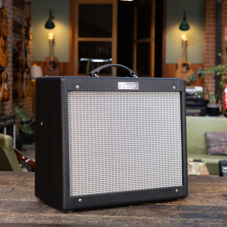 Fender Blues Junior III 15-Watt 1x12" Guitar Combo