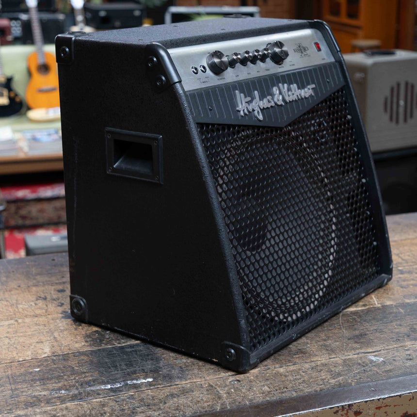 Hughes & Kettner BassForce XL Bass Combo