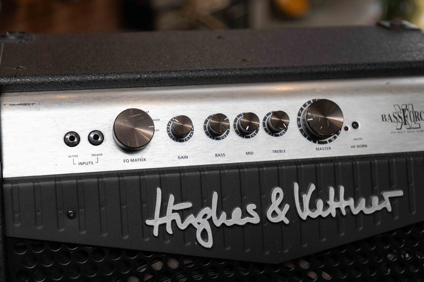 Hughes & Kettner BassForce XL Bass Combo