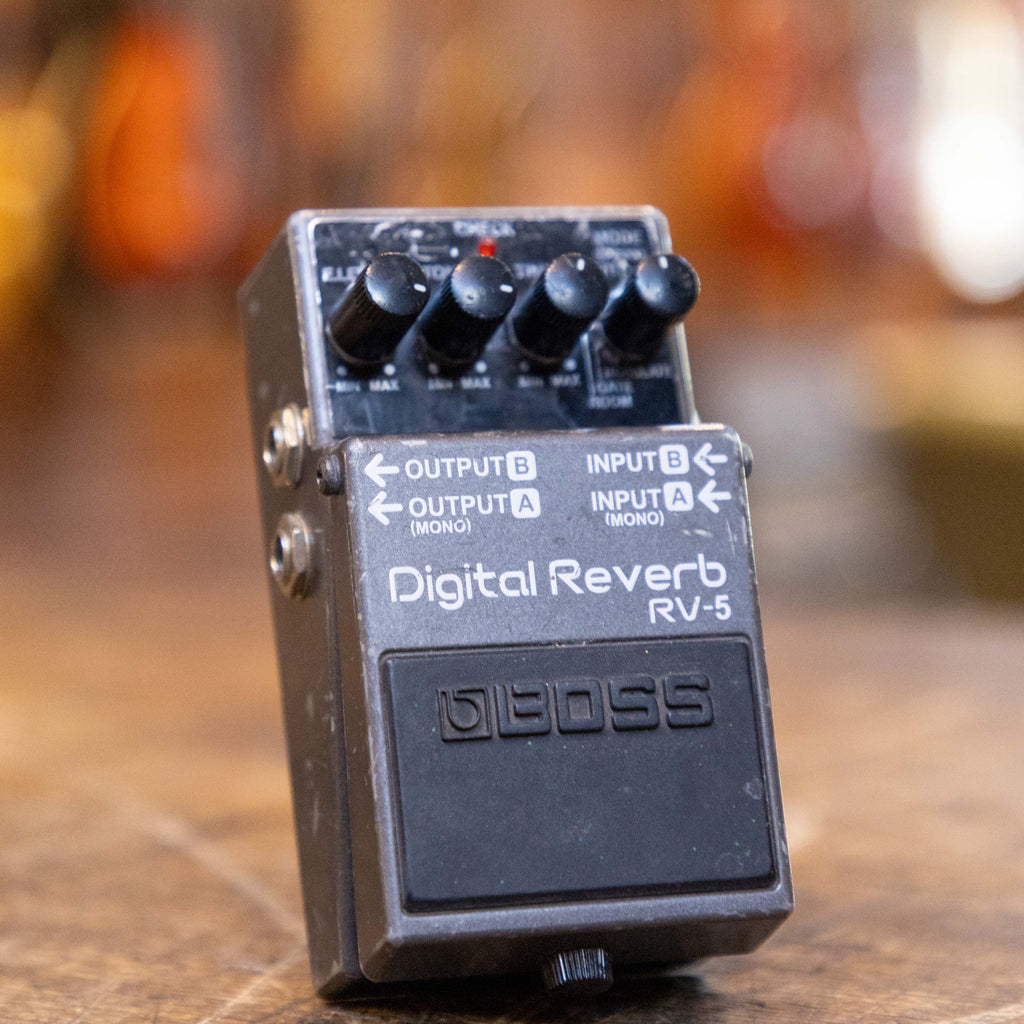 ギター BOSS RV-5 高品質なサウンドが魅力のデジタルリバーブ。ギター用おすすめ