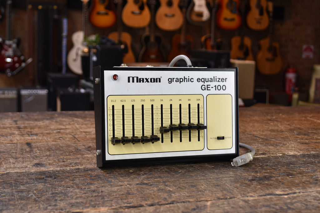 Maxon GE-100 Graphic Equalizer 1970's - Black and Creme – Clingan