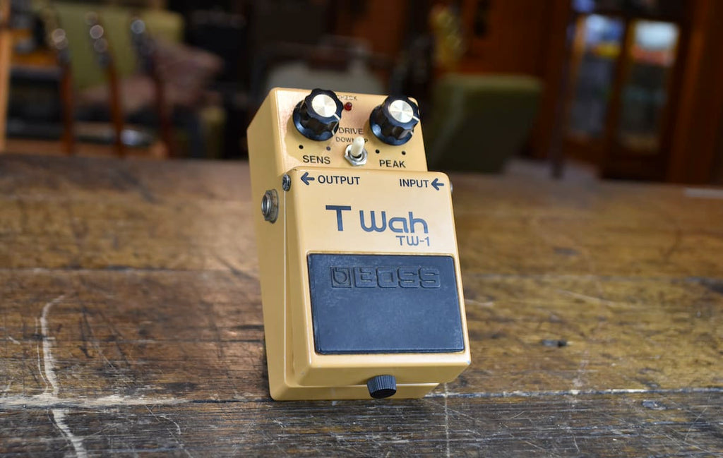 Boss TW-1 T Wah (Black Label) 1983 - Yellow – Clingan Guitars