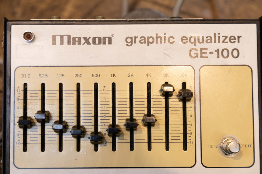 Maxon GE-100 Graphic Equalizer  1970's - Black and Creme