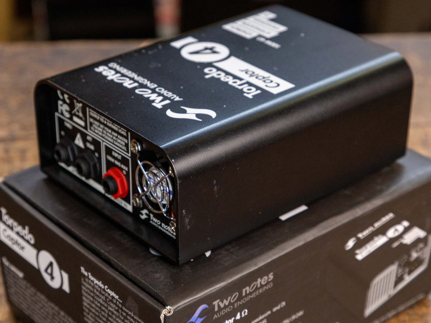 Two Notes Torpedo Captor Loadbox/Attenuator/DI - 4 Ohm