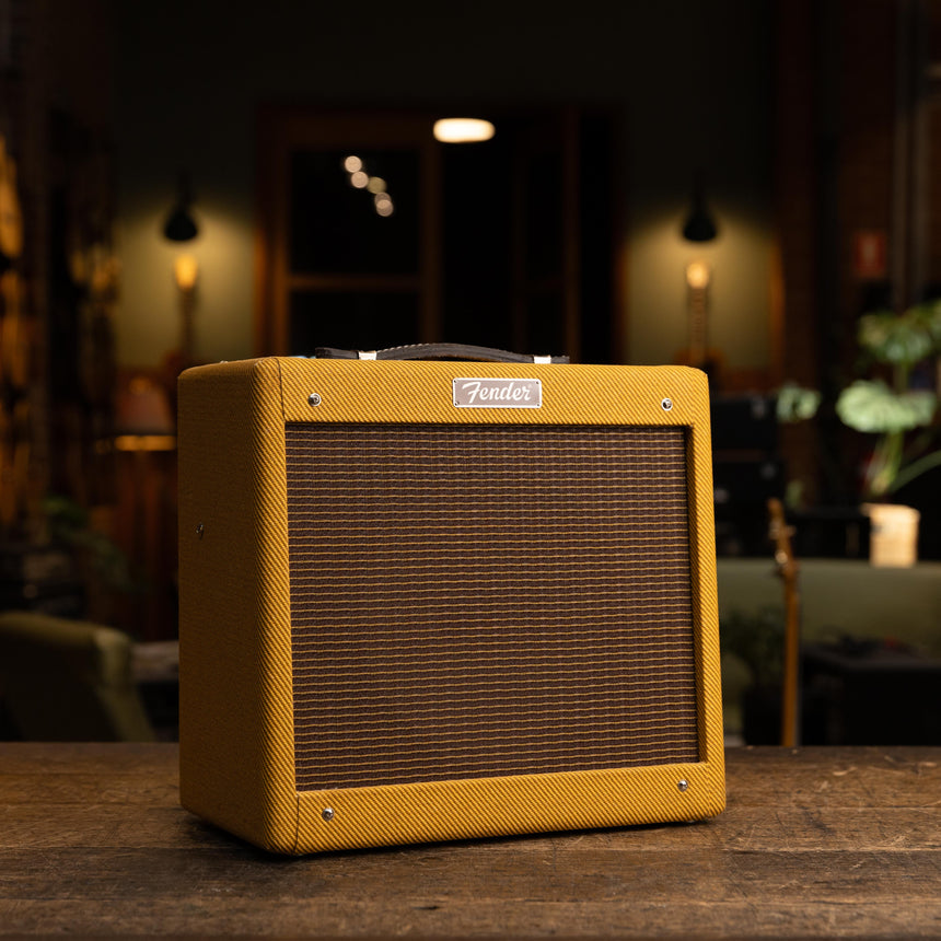Fender Pro Junior IV 15-Watt 1x10" Guitar Combo 2018 - Present - Lacquered Tweed