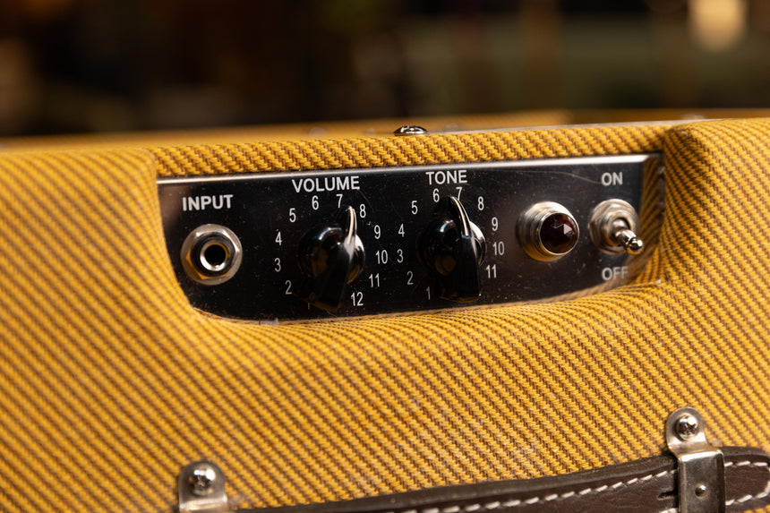 Fender Pro Junior IV 15-Watt 1x10" Guitar Combo 2018 - Present - Lacquered Tweed