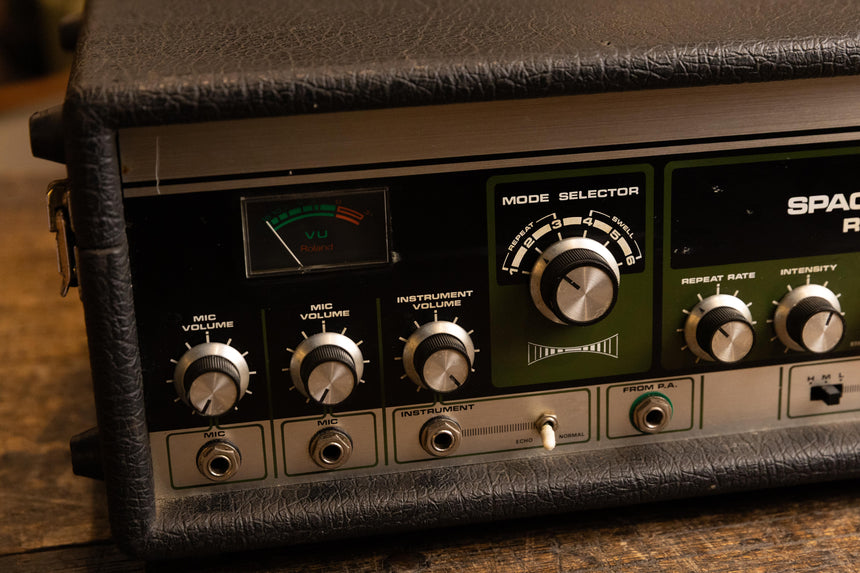 Roland RE-101 Space Echo