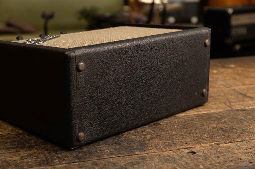 Fender Champ 2-Channel 6-Watt 1x8" Guitar Combo 1968 - 1969 - Silverface
