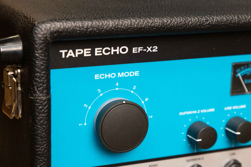 Fame Fiber Echo - Effect-unit voor gitaren Fame Fiber Echo - Effect-unit voor gitaren