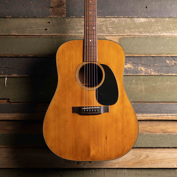 1972 Martin D-18 – Clingan Guitars