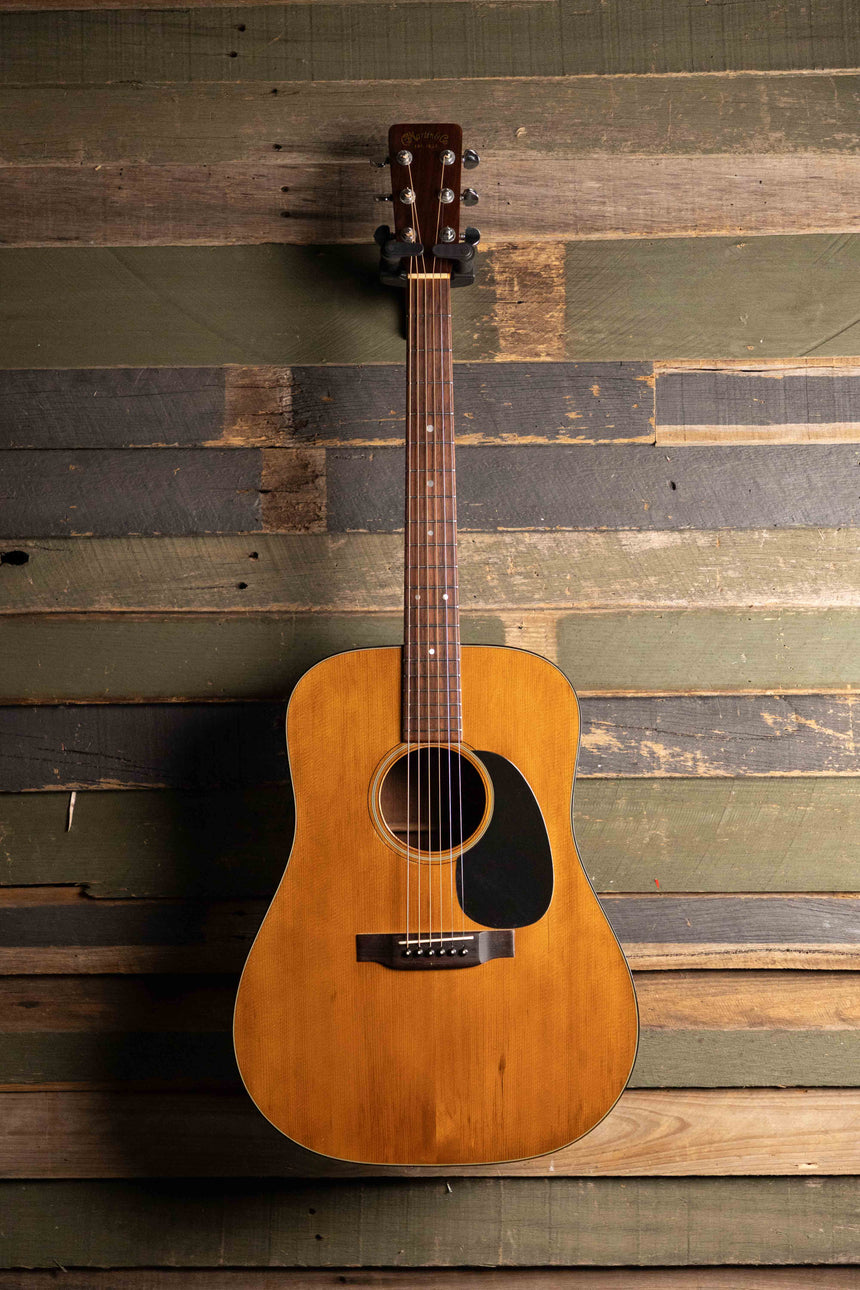 1972 Martin D-18