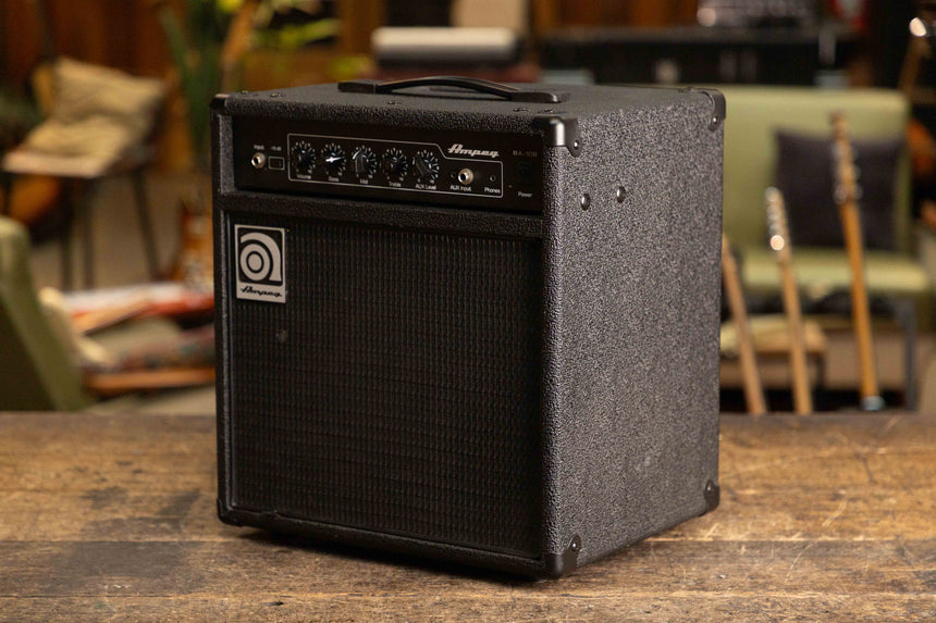 Ampeg BA-108v2 20-Watt 1x8" Bass Combo