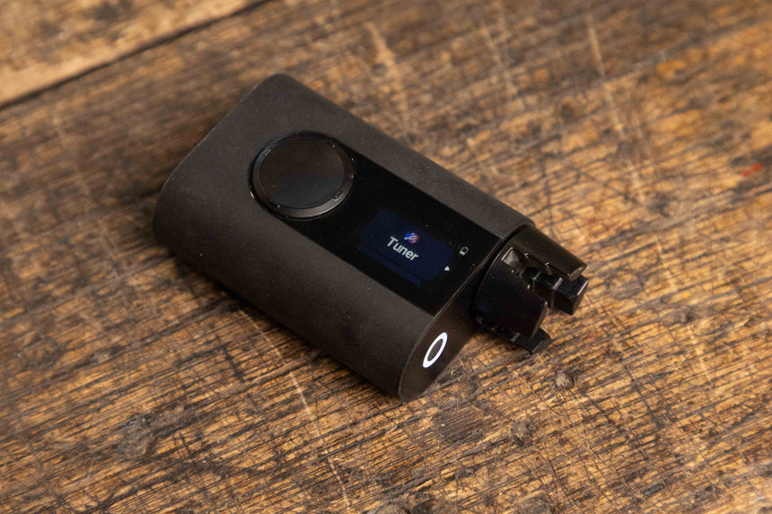 Roadie 3 Automatic Guitar Tuner - Black