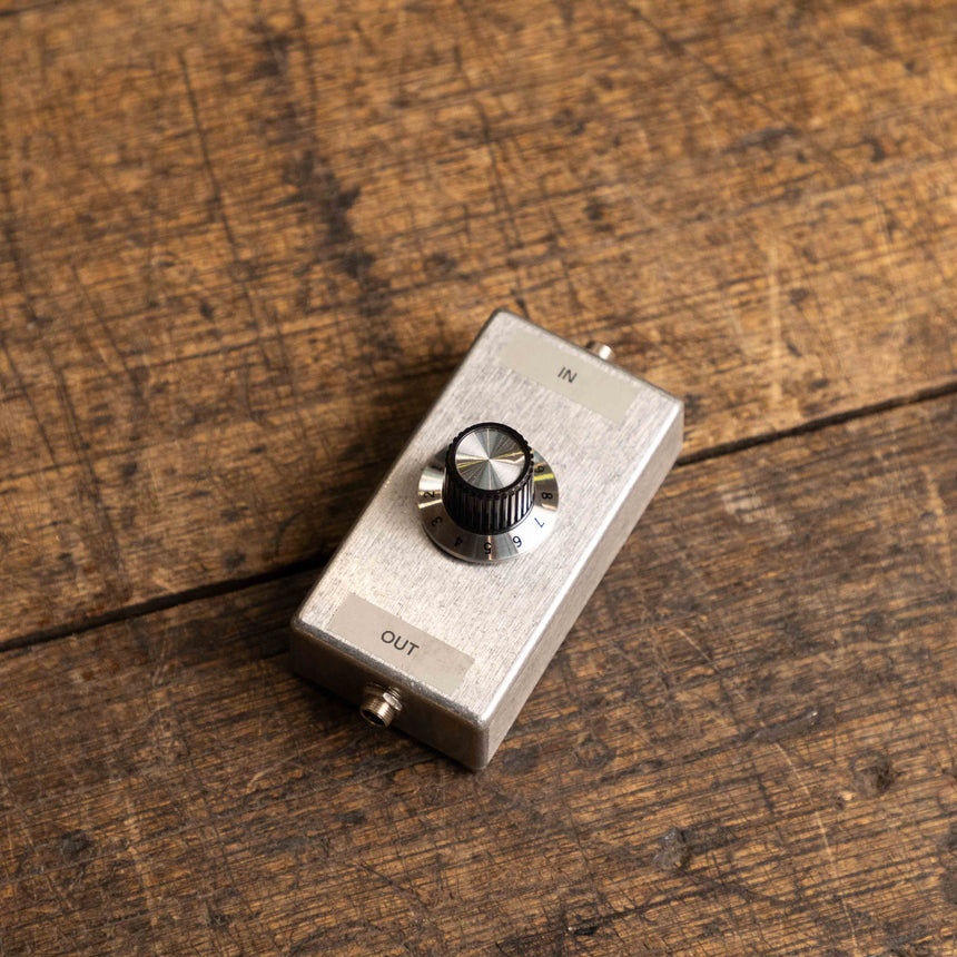 Unbranded Master Volume Box