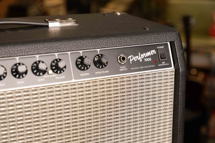 Fender Performer 1000 Guitar Combo Amp