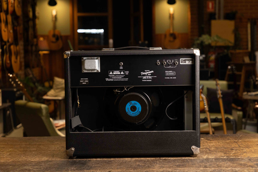 Fender Performer 1000 Guitar Combo Amp