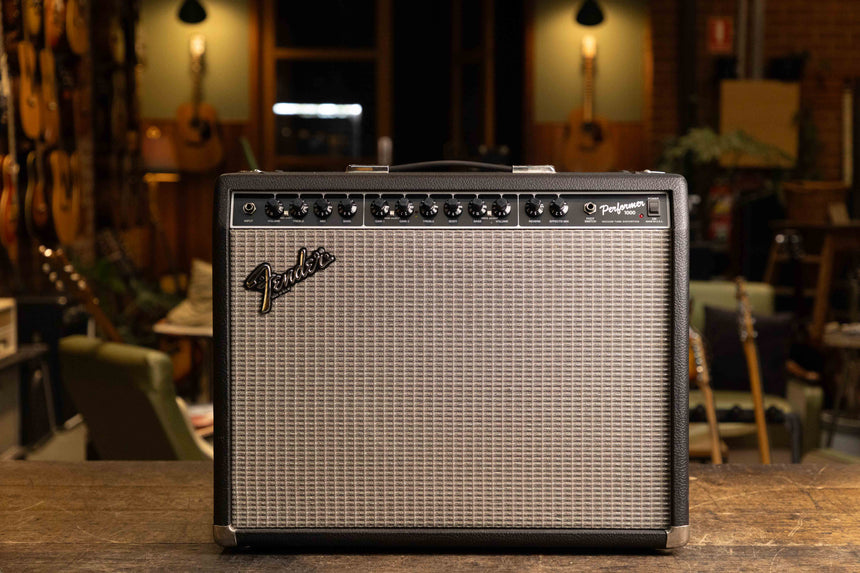 Fender Performer 1000 Guitar Combo Amp
