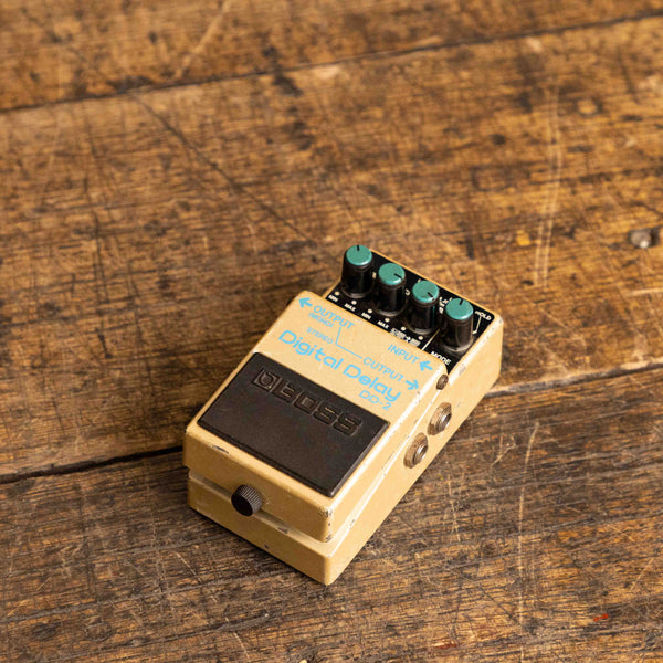 Boss DD-2 Digital Delay (Blue Label) 1984 – Clingan Guitars