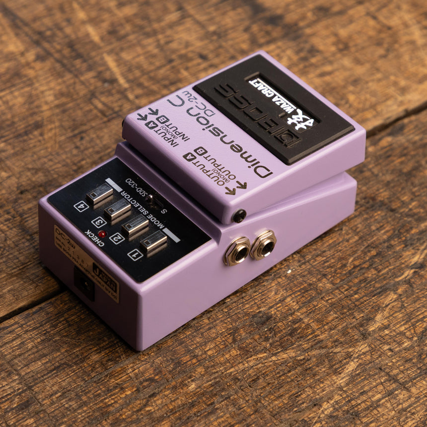 Boss DC-2W Dimension C Chorus Waza Craft