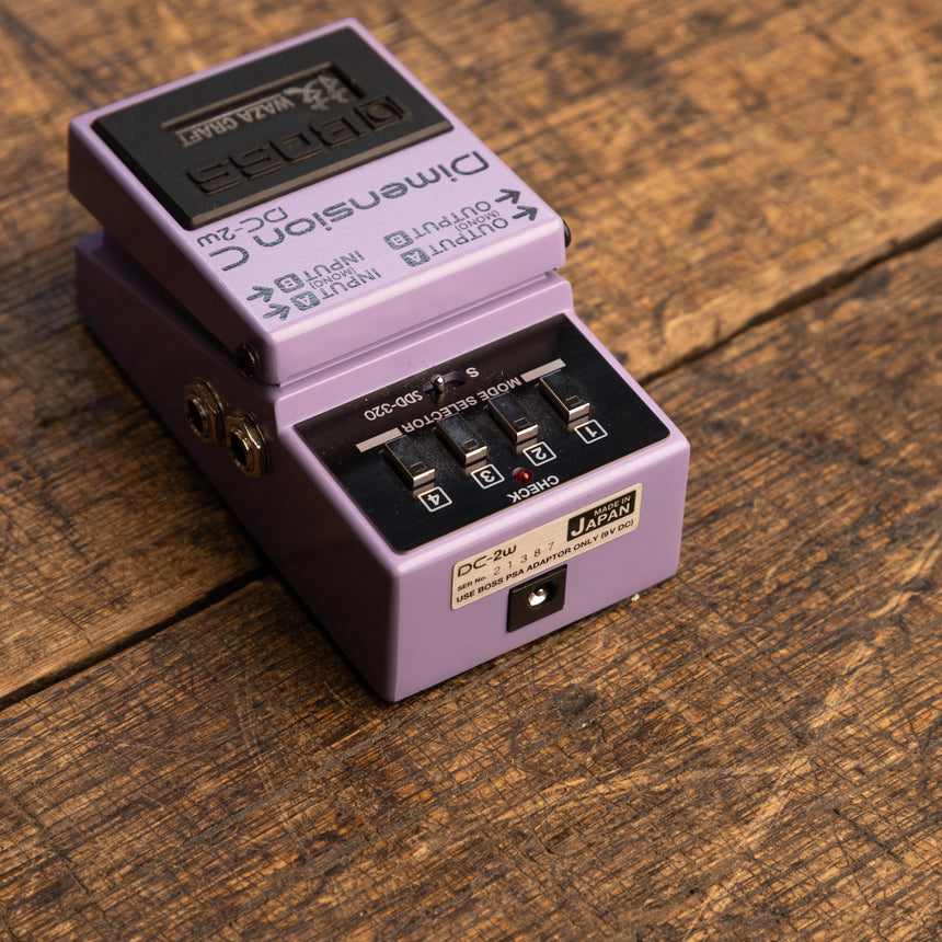 Boss DC-2W Dimension C Chorus Waza Craft