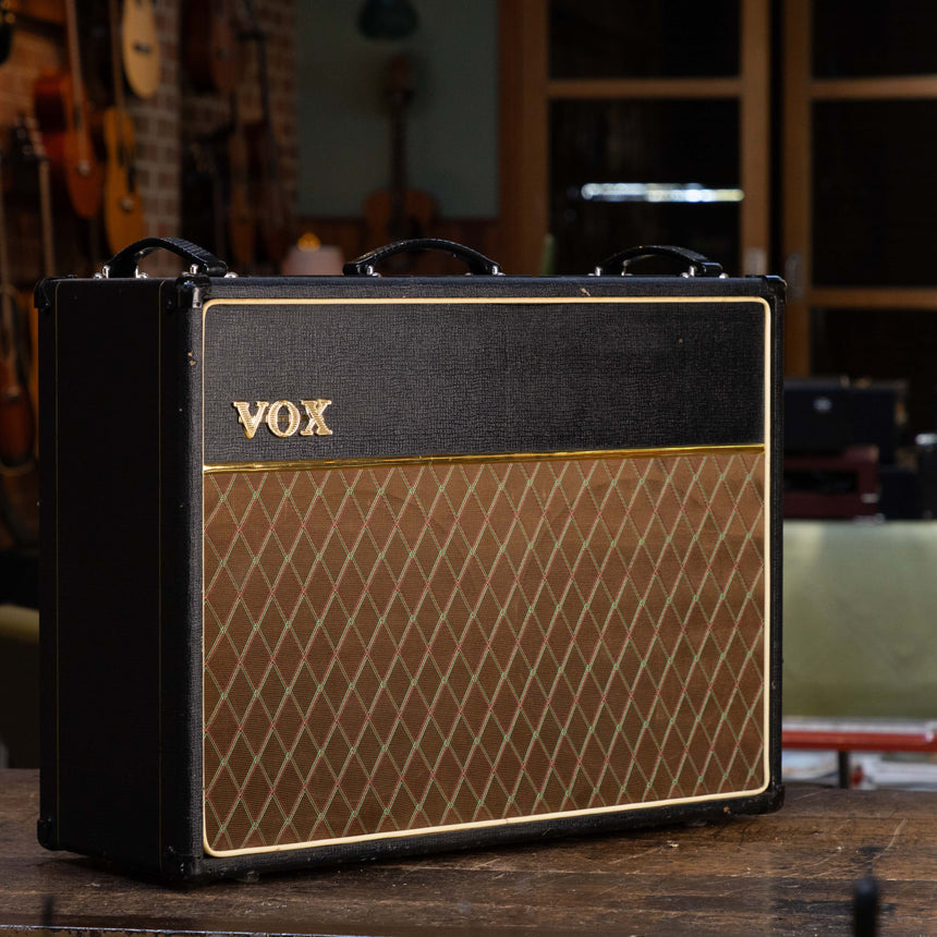 Vox AC30CC2 Custom Classic 2-Channel 30-Watt 2x12" Guitar Combo