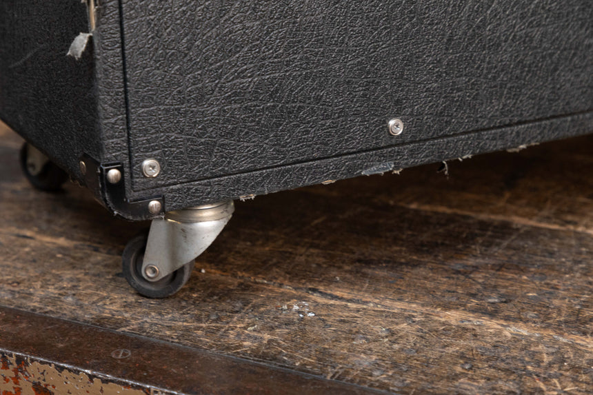 2002 Marshall 1960a 4x12 Speaker cabinet