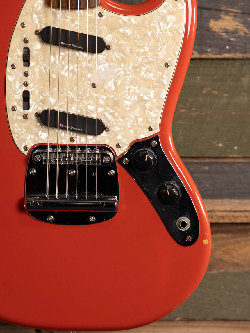 Squier Vintage Modified Mustang Electric Guitar - Fiesta Red