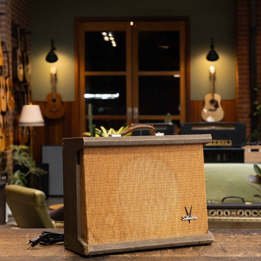 Silvertone 1432 10 Watt 1x12 Guitar Amp