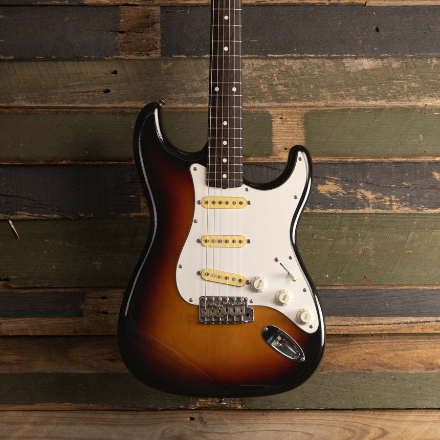 Fender Japan [Made in Japan, E Serial] ST’62-55 1986 - 3 Color Sunburst