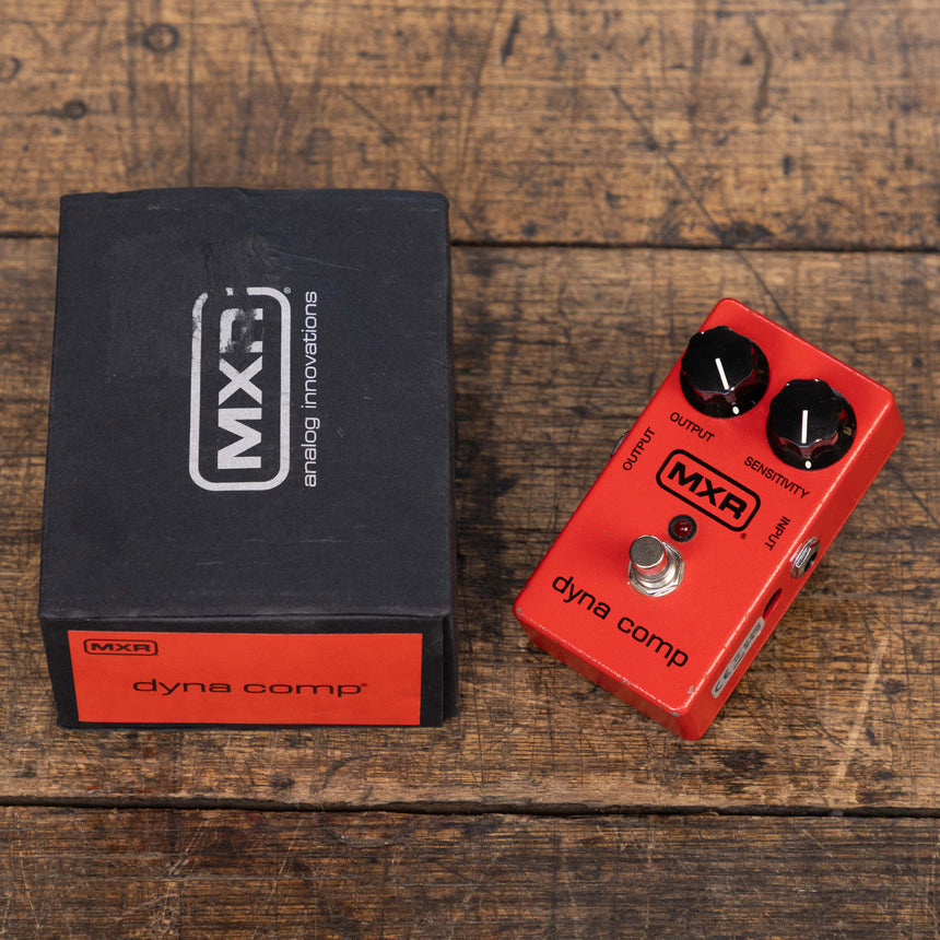 MXR M102 Dyna Comp 1995 - Present - Red