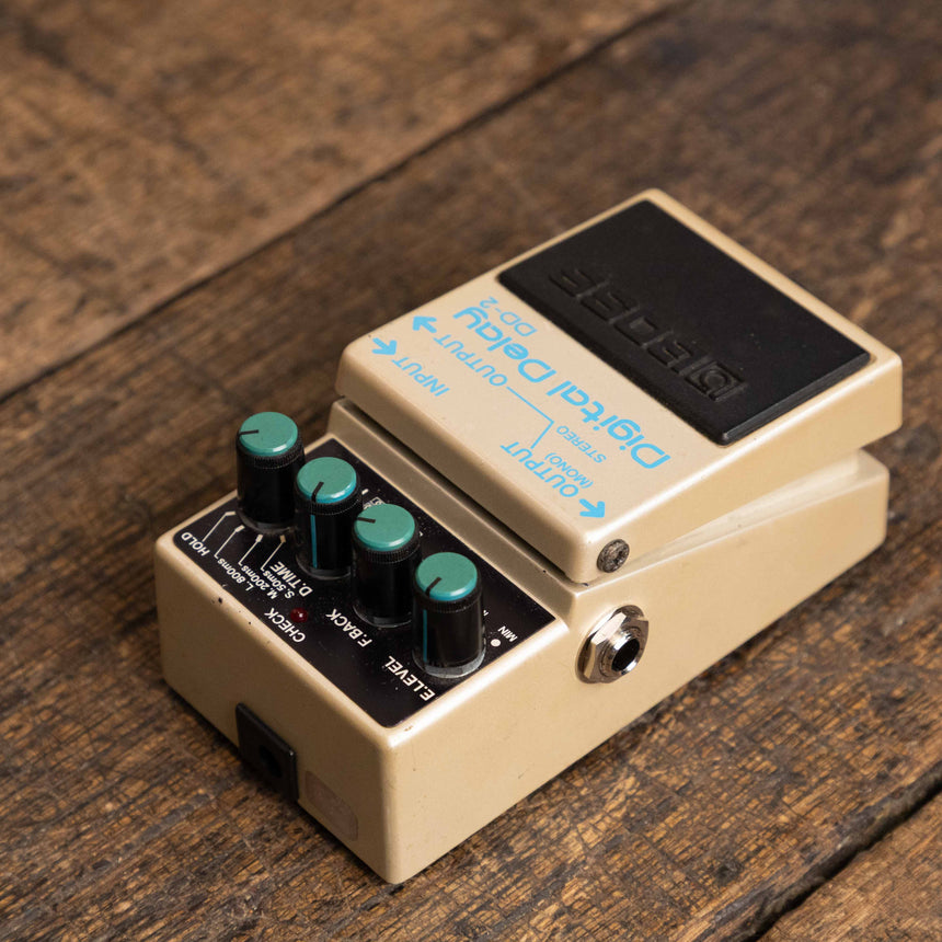 Boss DD-2 Digital Delay (Blue Label, vintage MIJ)