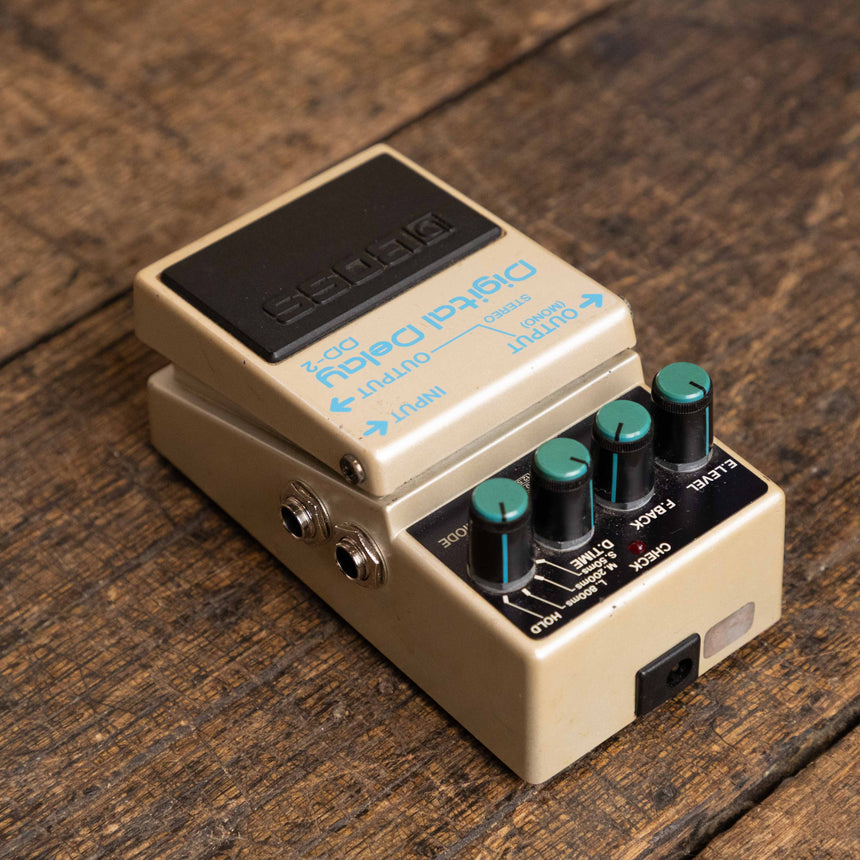 Boss DD-2 Digital Delay (Blue Label, vintage MIJ)