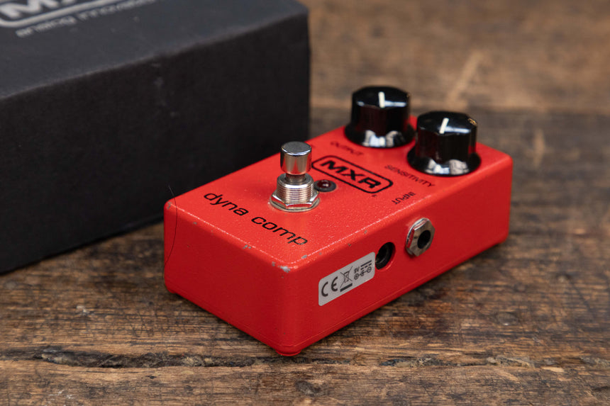 MXR M102 Dyna Comp 1995 - Present - Red