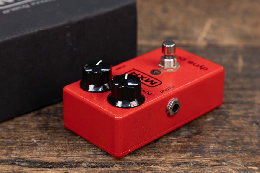 MXR M102 Dyna Comp 1995 - Present - Red