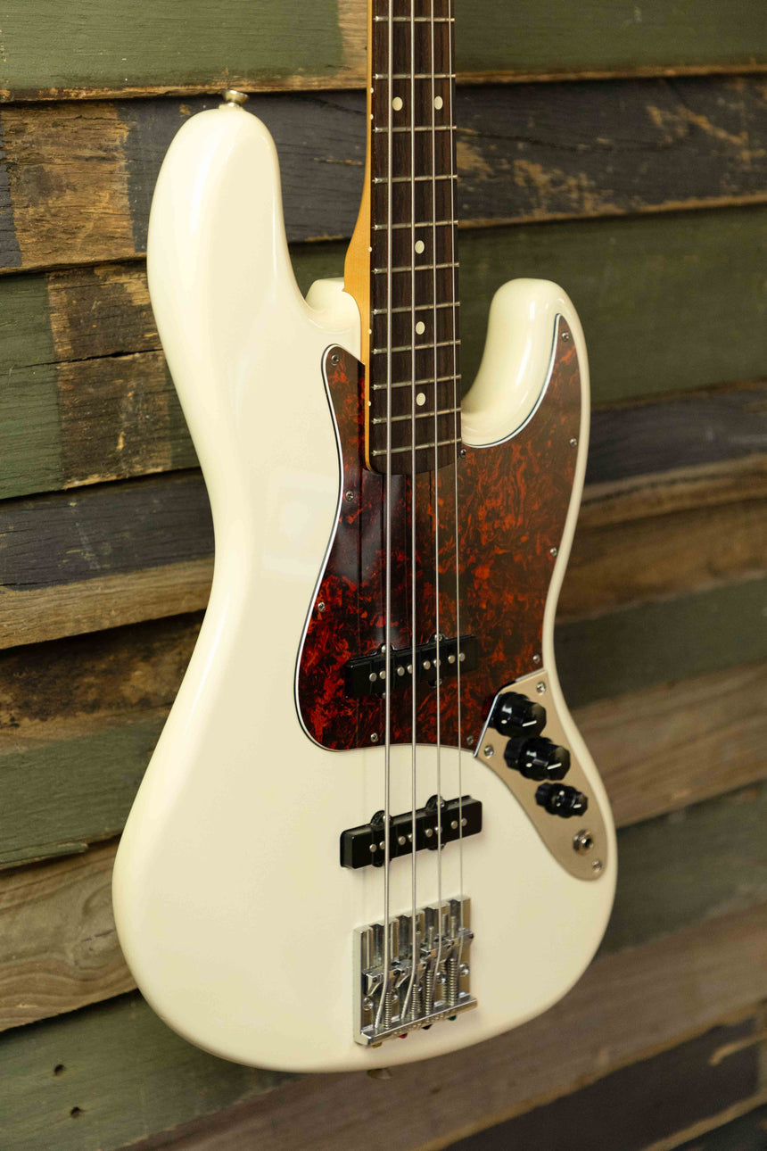 2012 Fender Standard Jazz Bass - Olympic White