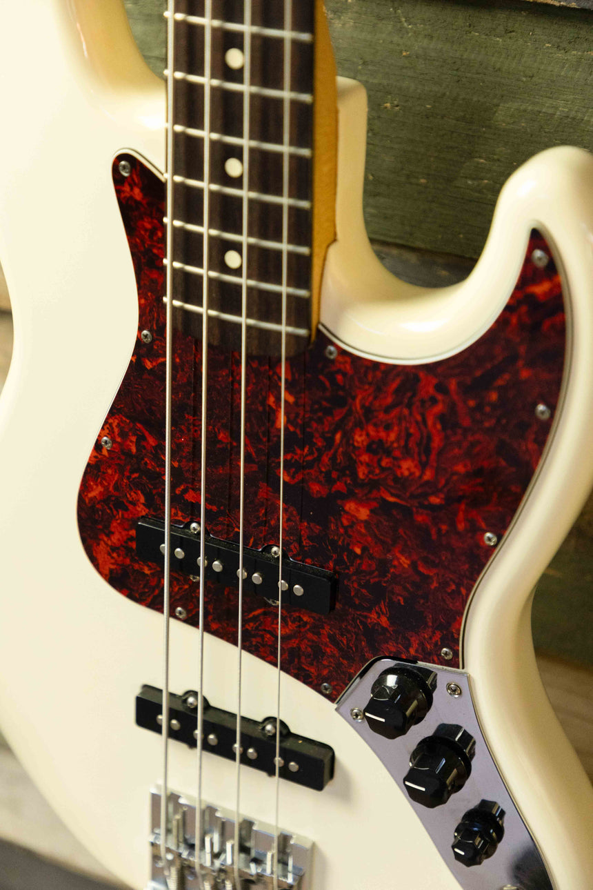 2012 Fender Standard Jazz Bass - Olympic White