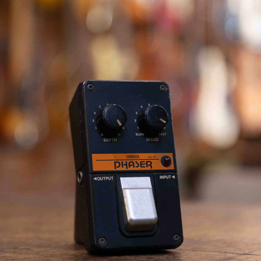 first phaser pedal Yamaha PH-01 Phaser – Clingan Guitars