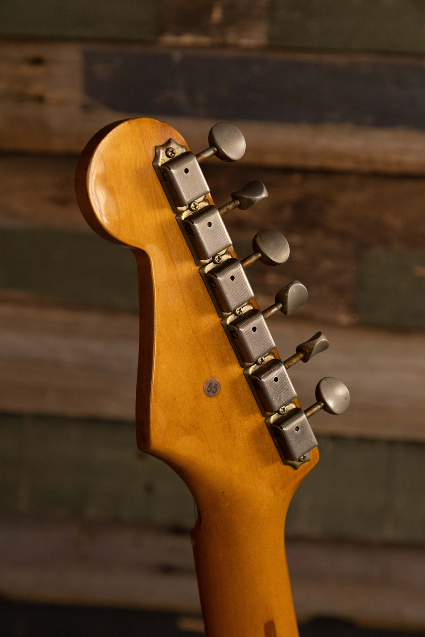 Fender Japan [Made in Japan, E Serial] ST’62-55 1986