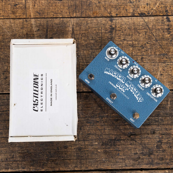 Castledine Electronics Magical Mystery Box – Clingan Guitars