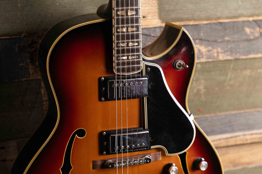 Yamaha Ae-11 Hollow Body Sunburst 67-73