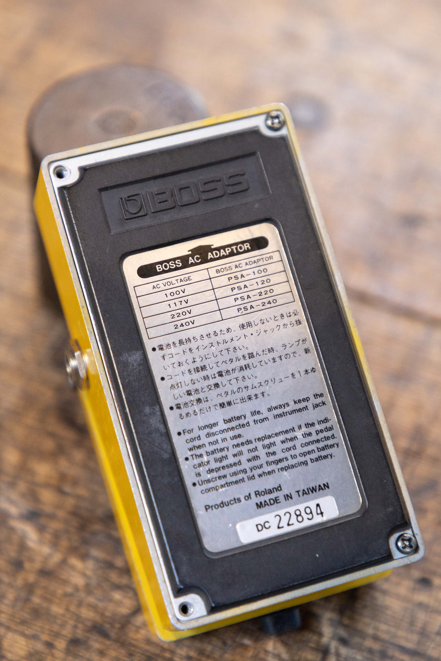 Boss OS-2 OverDrive/Distortion (Silver Label) 1990 - Present - Yellow