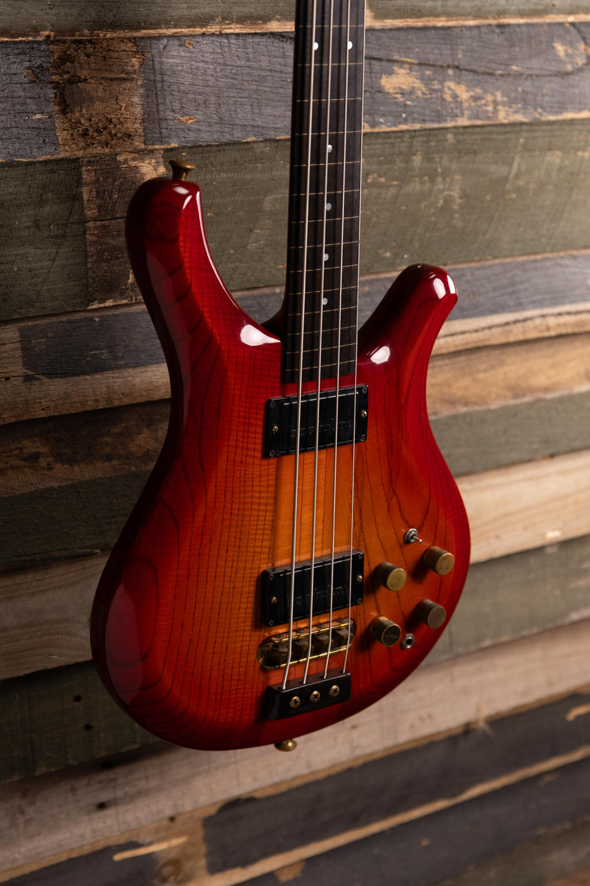 Odyssey B200WS 1981 - Wine Shade - Attila Balogh