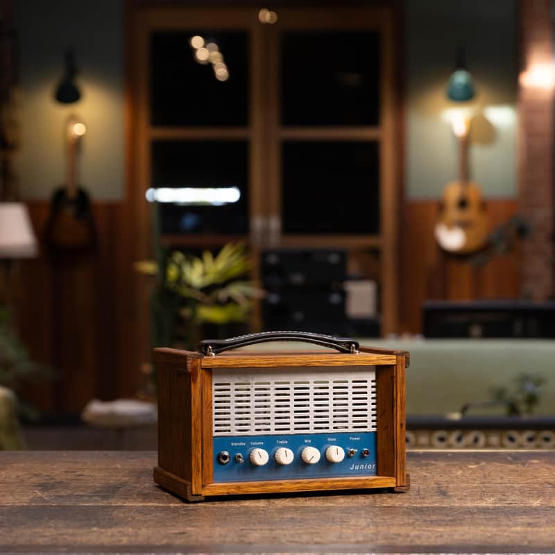 Southern Cross Amps Junior