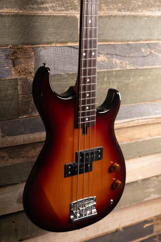 Yamaha BB VI Broad Bass 1981 Japan Electric Bass Guitar