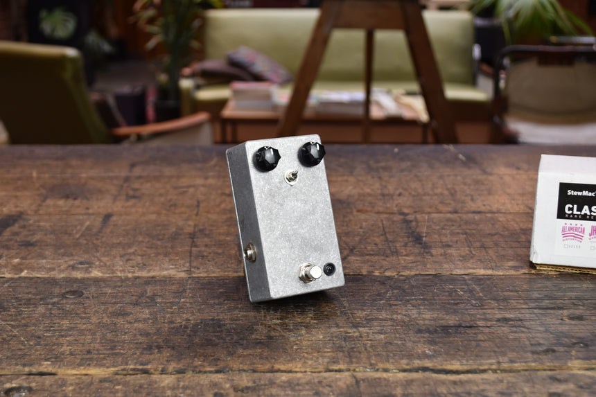 Stew Mac/JHS Old School Fuzz Kit - Assembled by Jereme Clingan