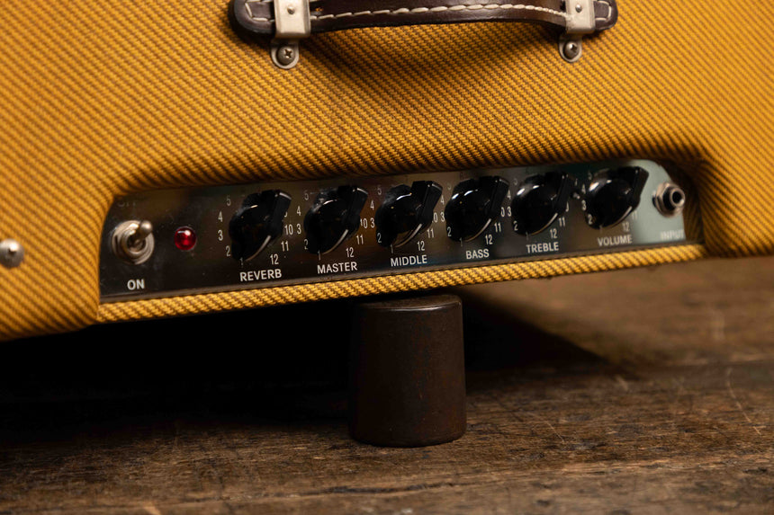 Fender Blues Junior III 15-Watt 1x12" Guitar Combo 2010 - 2017 - Black