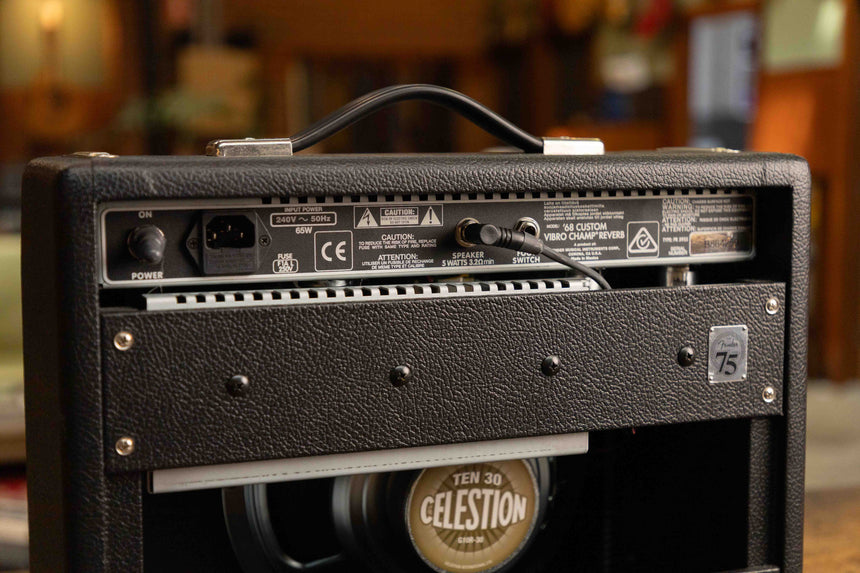 Fender '68 Custom Pro Vibro Champ Reverb 5-Watt 1x10" Guitar Combo