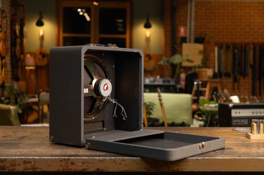 Vintage Bell & Howell 1x12" Speaker Cabinet