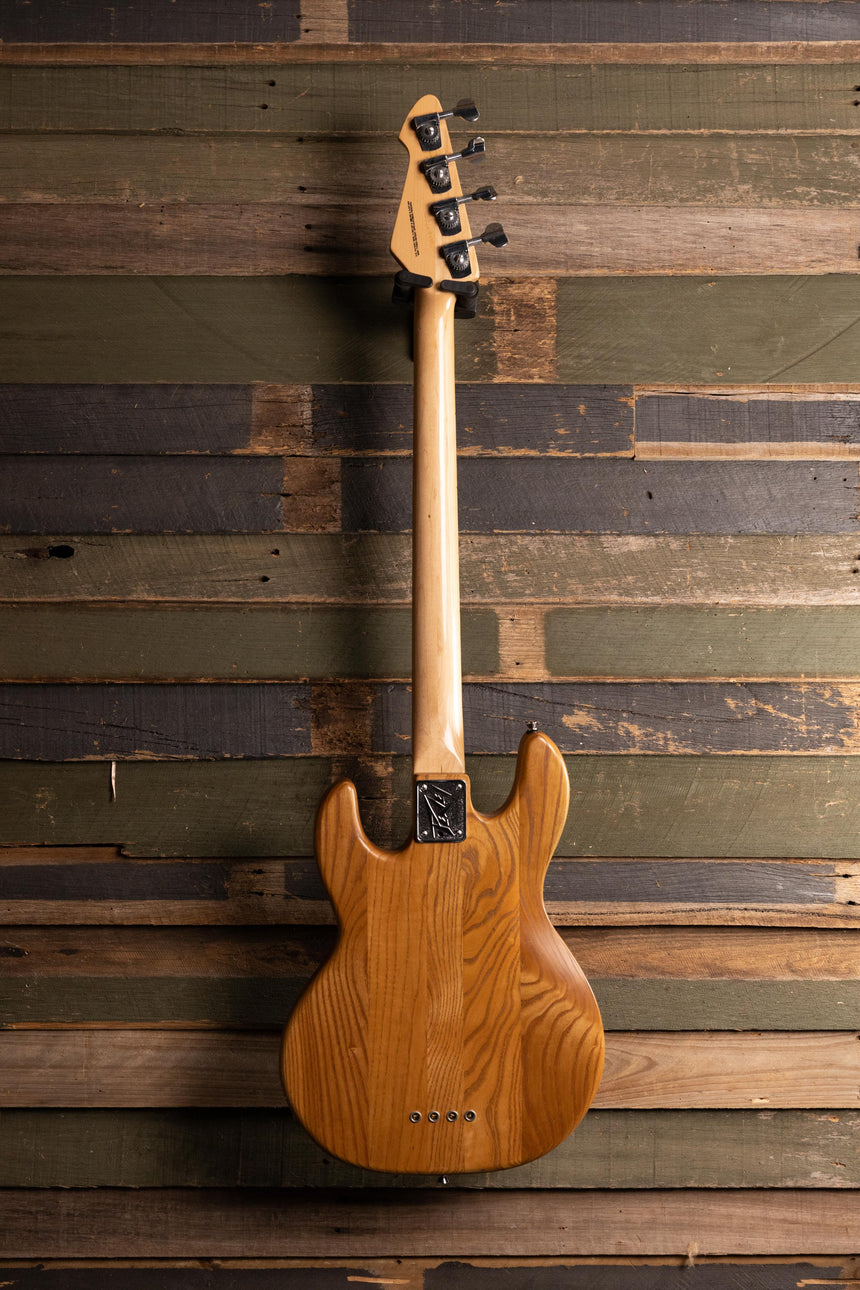 Peavey T-40 with Maple Fretboard 1978 - 1988 - Natural